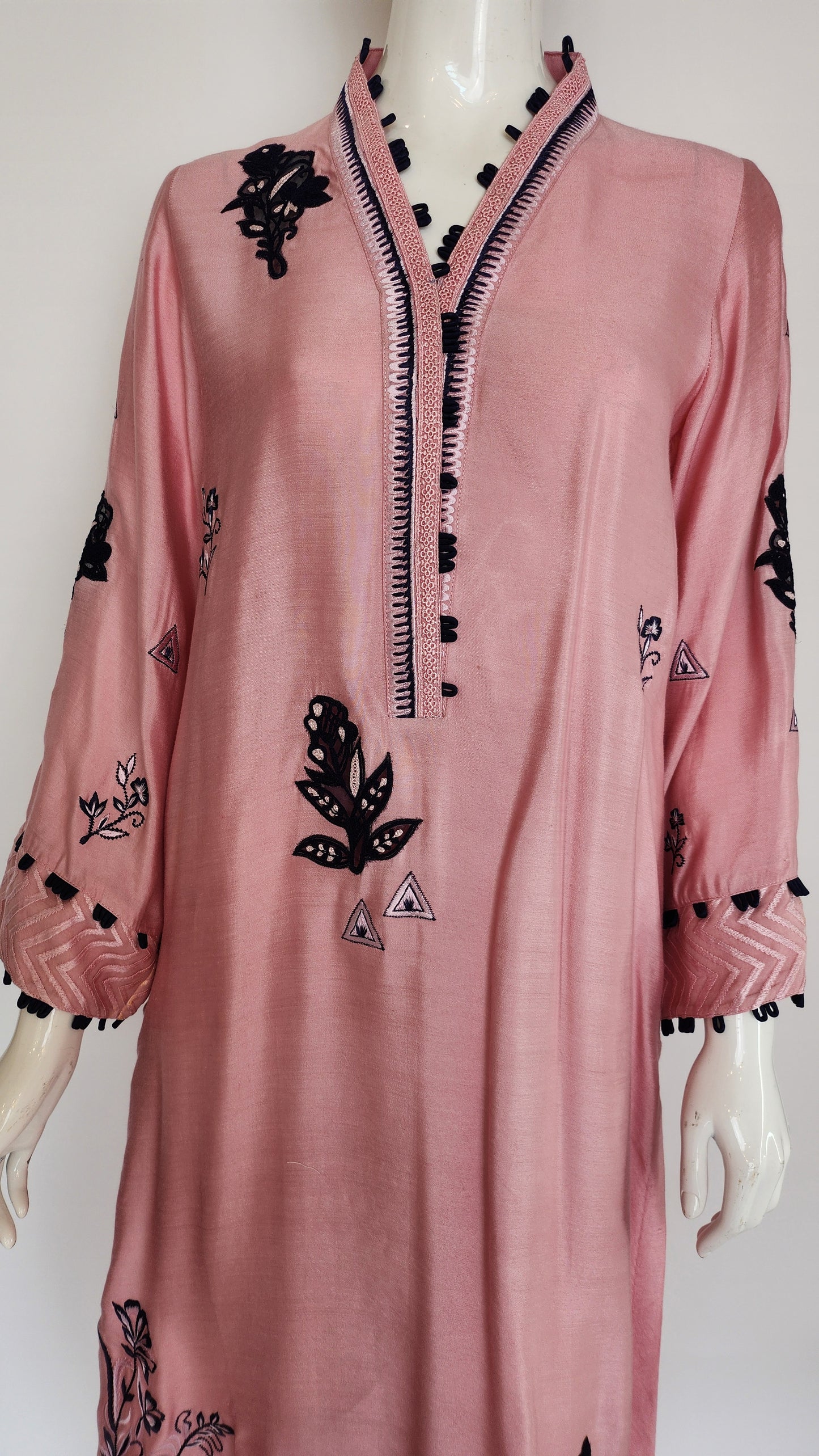 SEEMA IFTIKHAR - Pink with navy blue flower emb