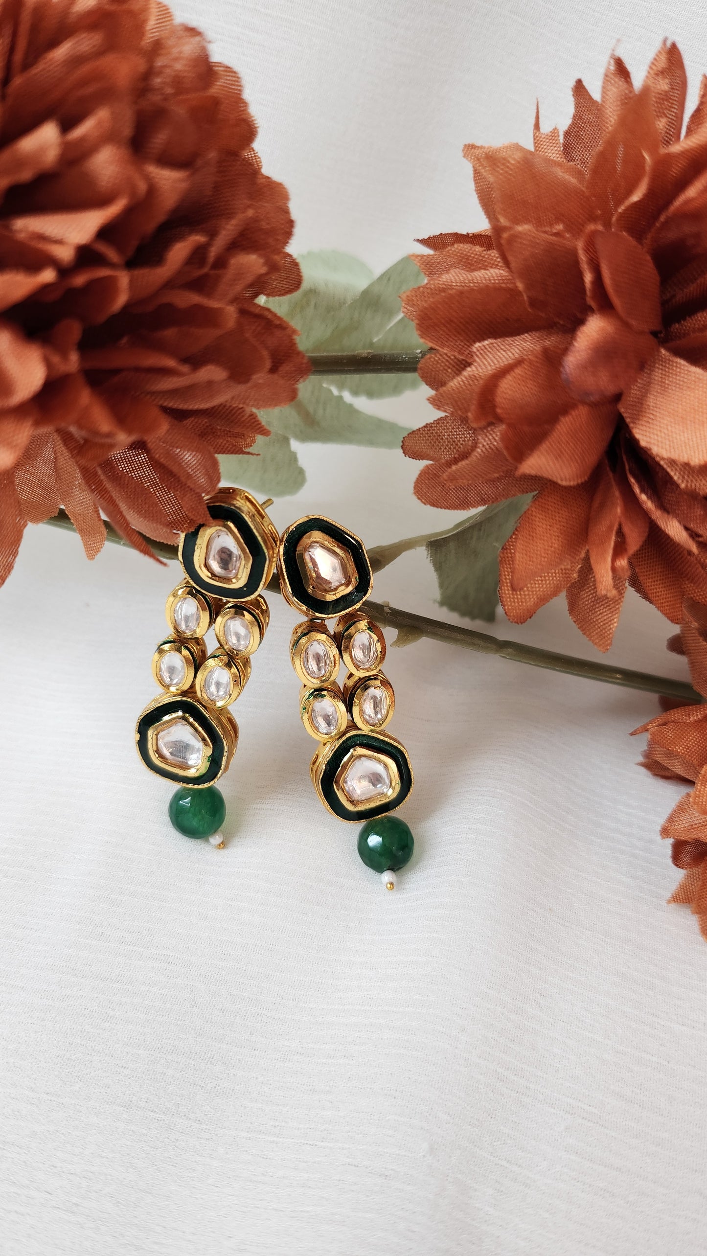 VIVINIA By Vidhi Mehra - 3 Layer Necklace Kundan, Pearl and Green Set