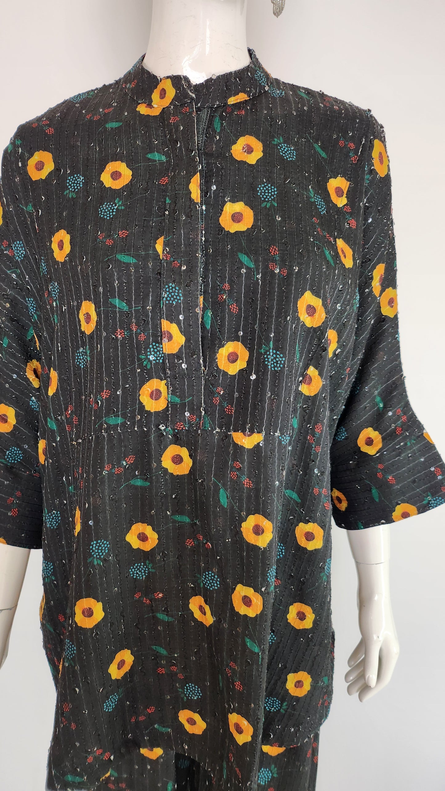 SOBIA GULZAD - Black Sequin Nia Mia With Trousers