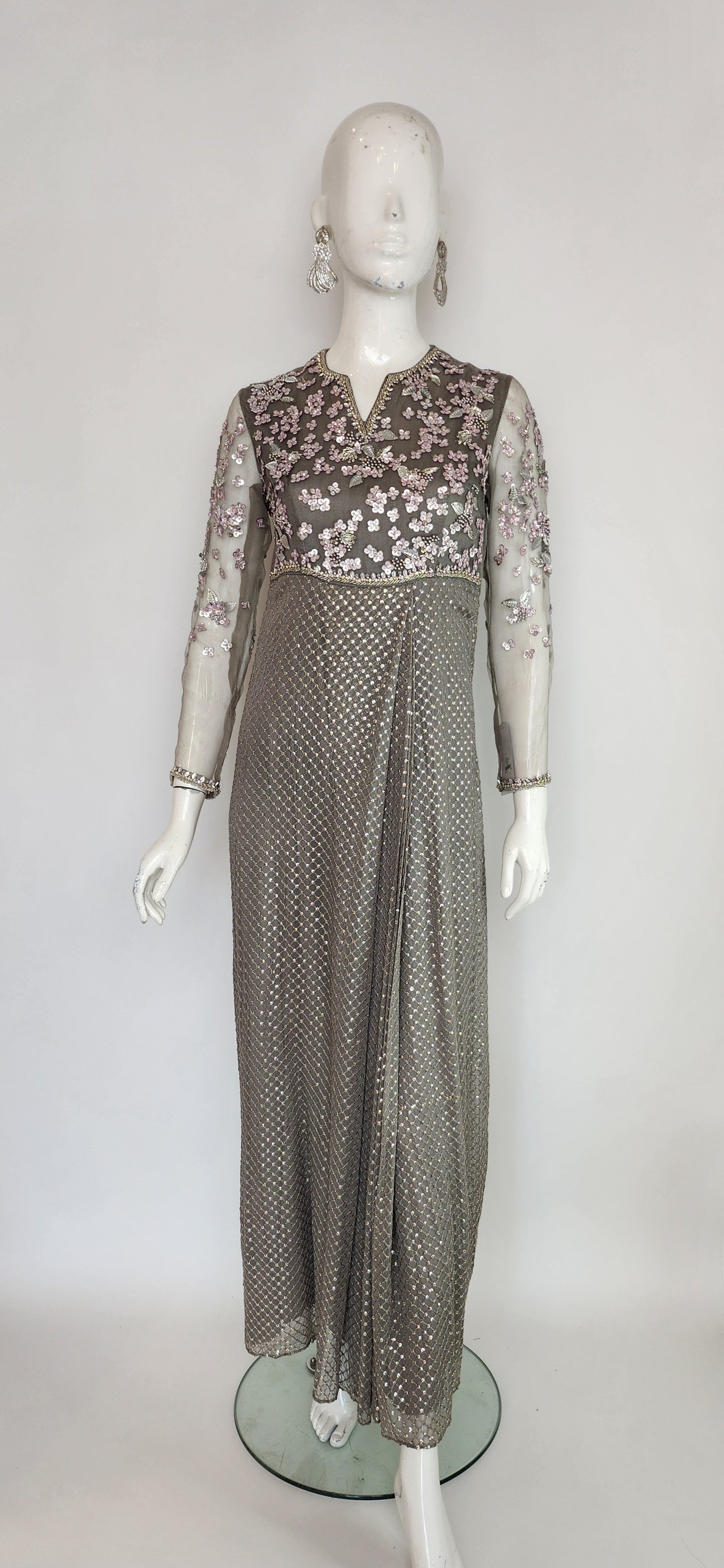 ZEB ZEESHAN - Madame Gray