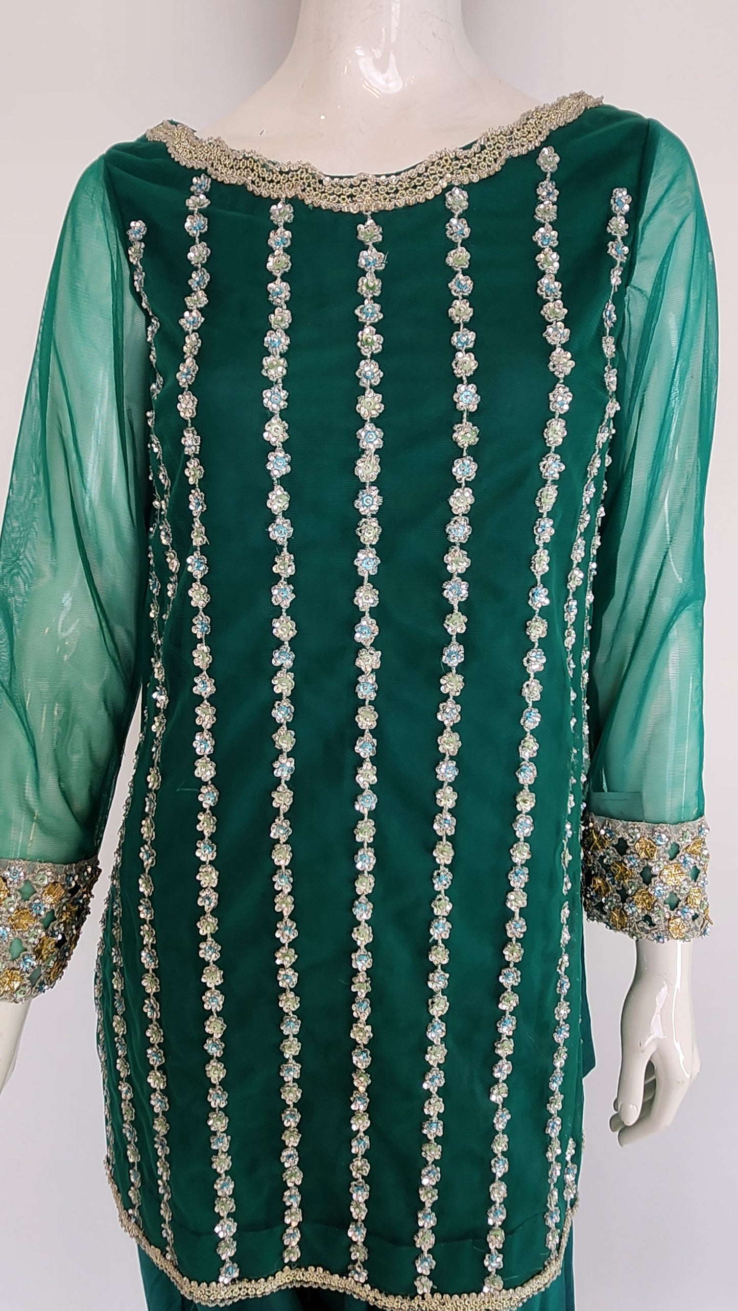 ZEB ZEESHAN - Nazor Green
