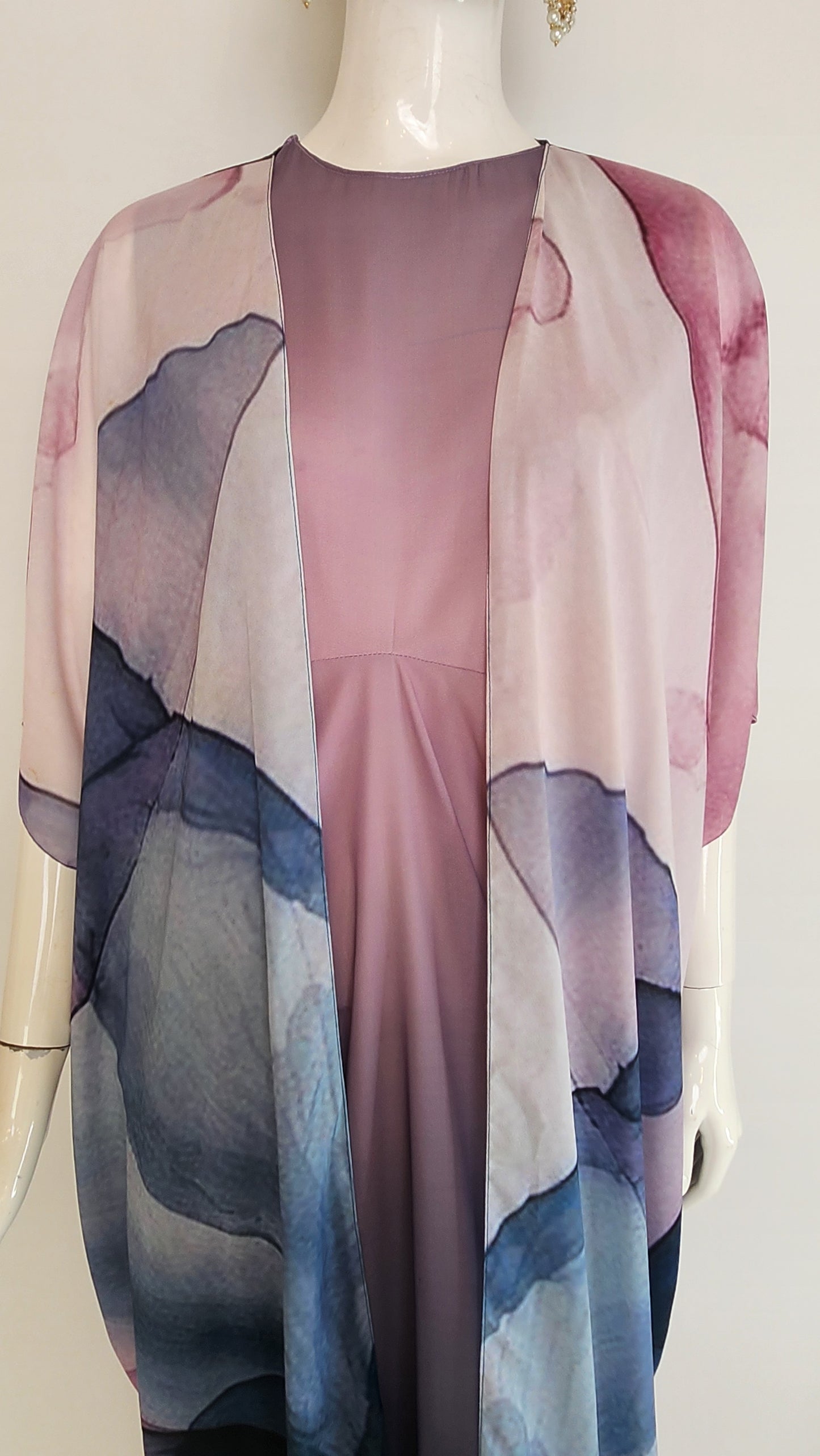 ERUM KHAN - Floral Chic