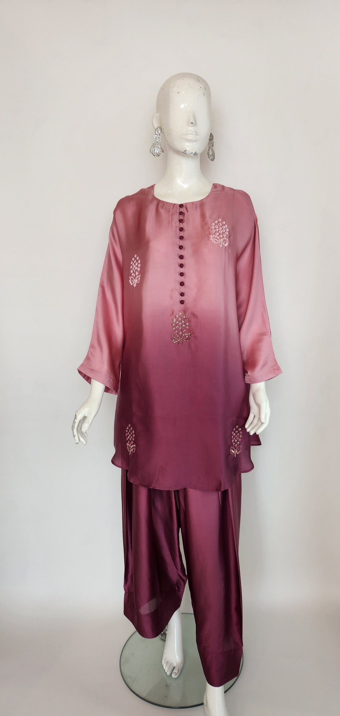 ASHJAIN SAFWAN -  Plum pink