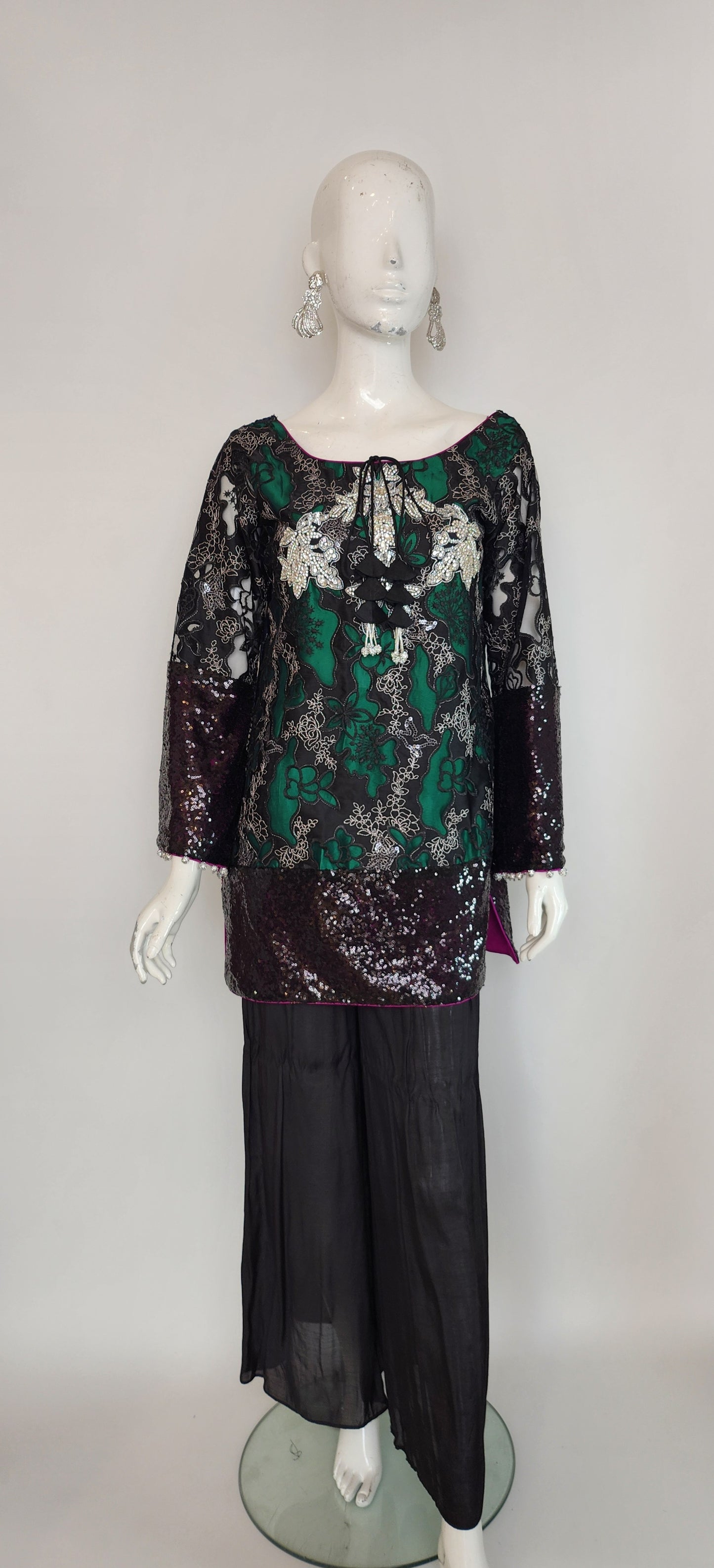 MARIA RAO - Black and Green