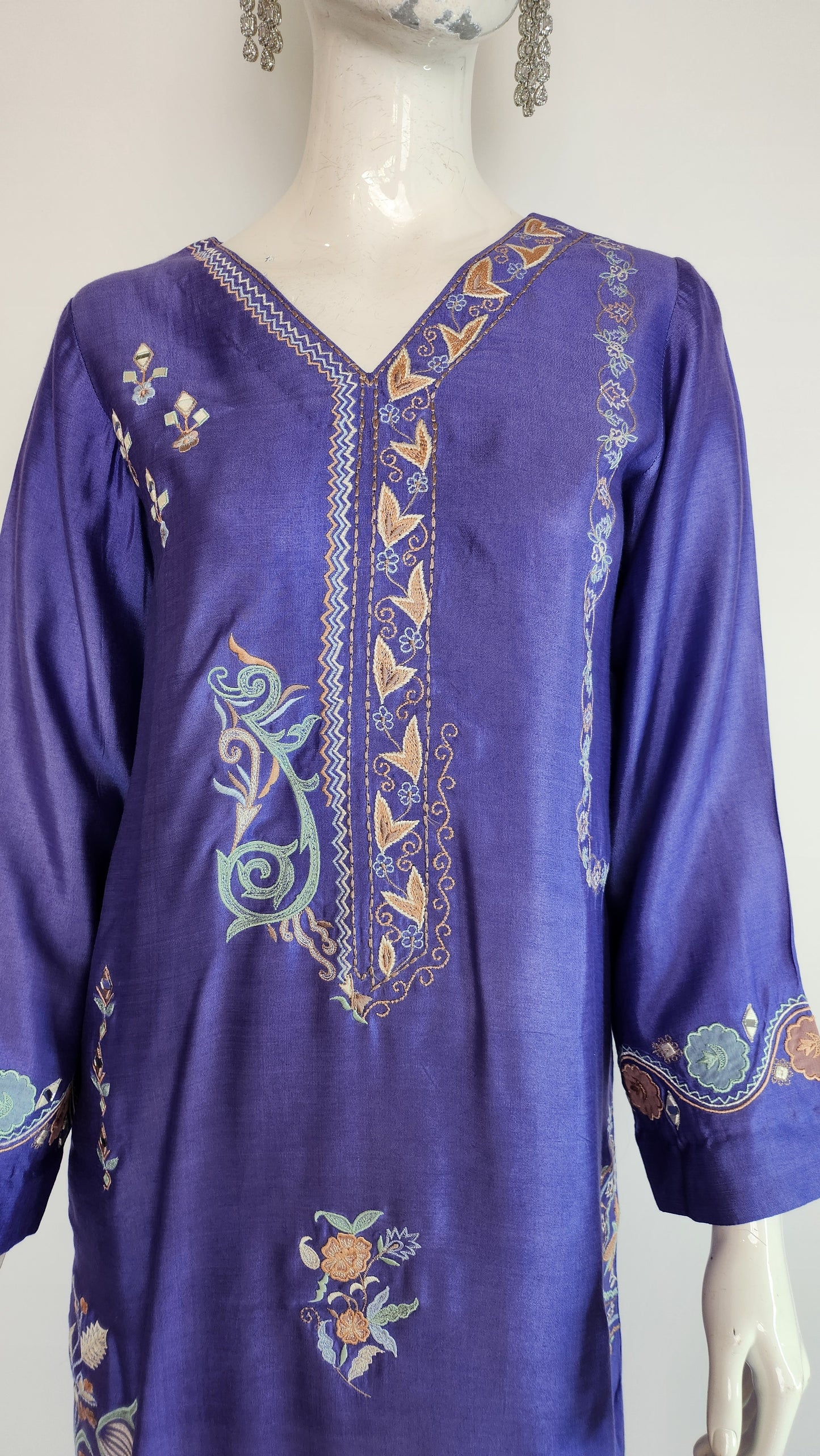 MAHOGANY - Purple Aari