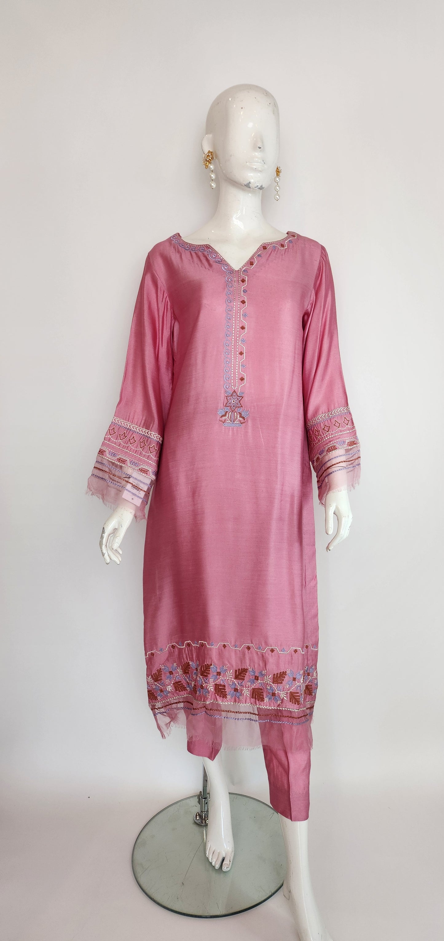 MAHOGANY - Pink with Embroidery