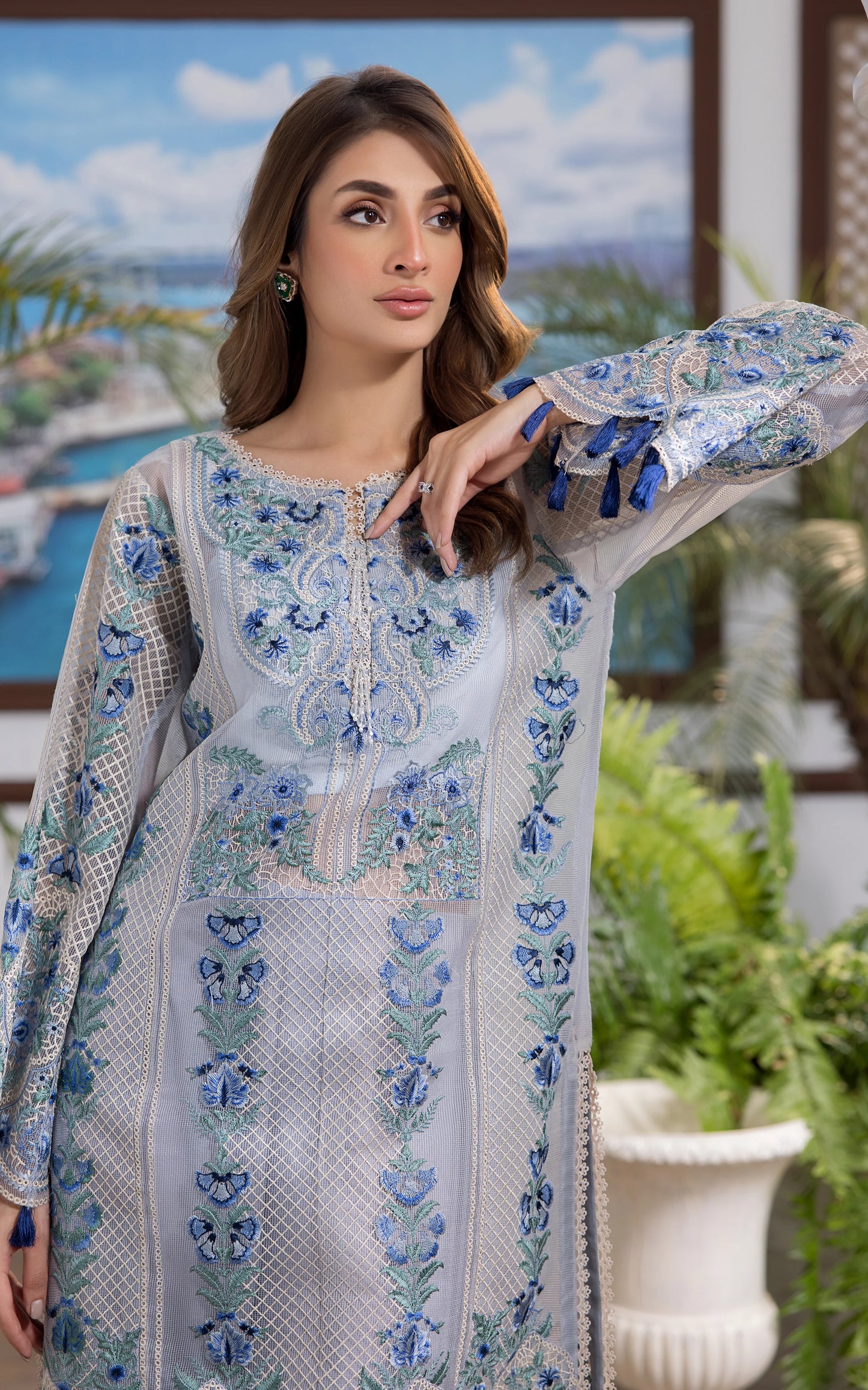 THREADS AND MOTIFS - Geometrical texture Tunic