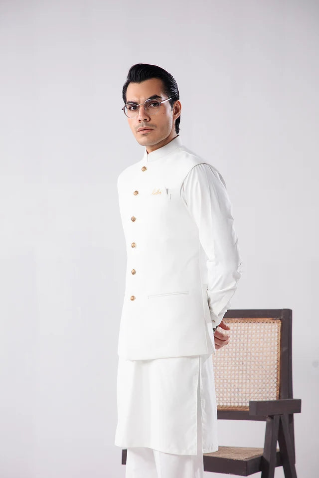 HUMAYUN ALAMGIR (MENSWEAR)-White armani waist coat