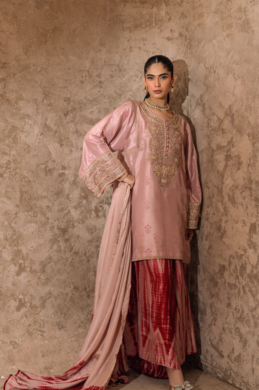 KOMAL LAKHANI- Pink Tie Dye