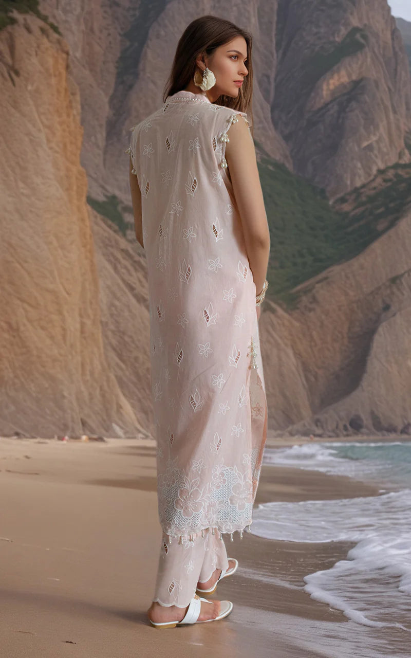 THREADS AND MOTIFS - Peach Sleeveless