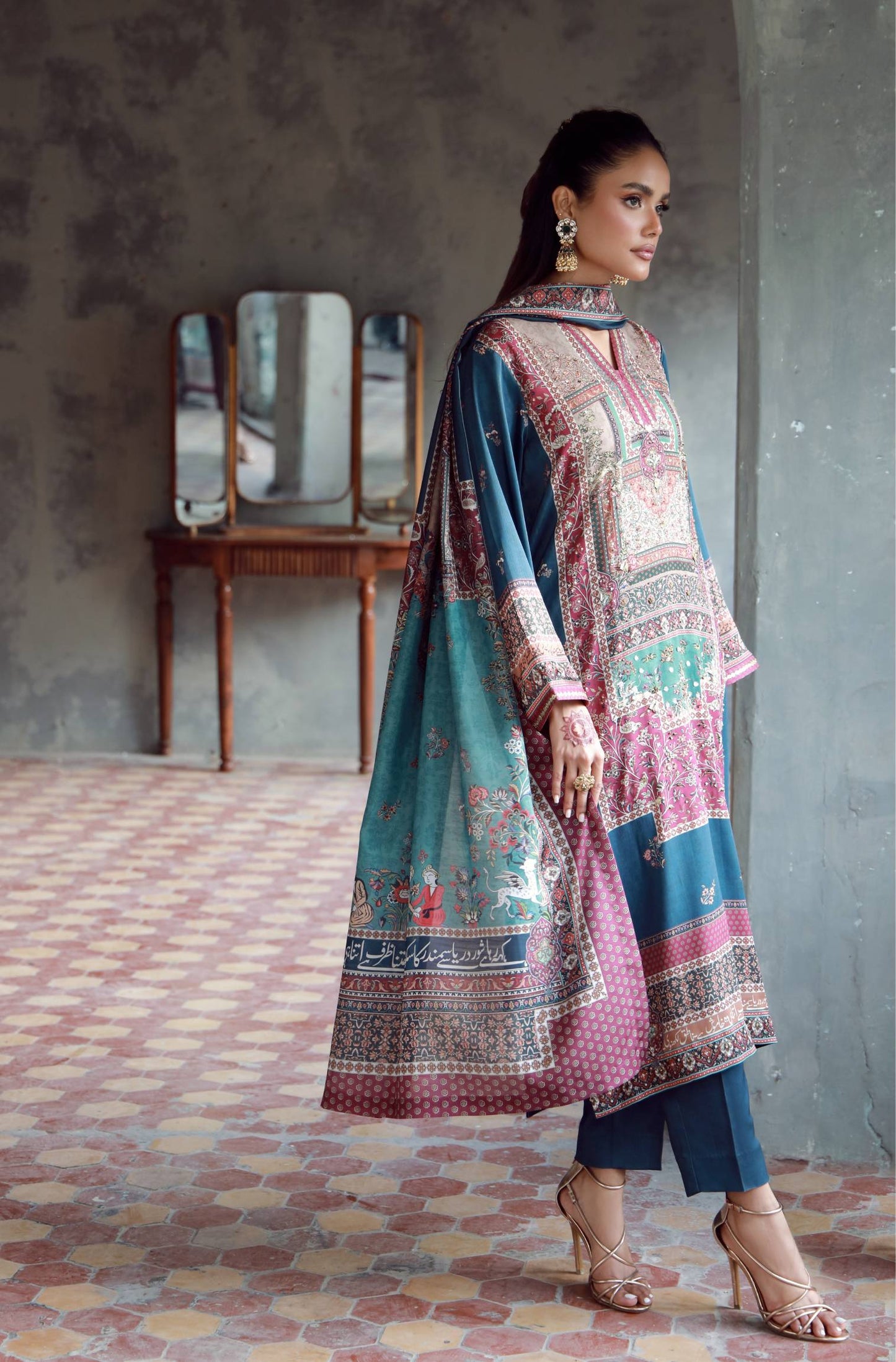 Manto - Nageen Co-ord set Dupatta