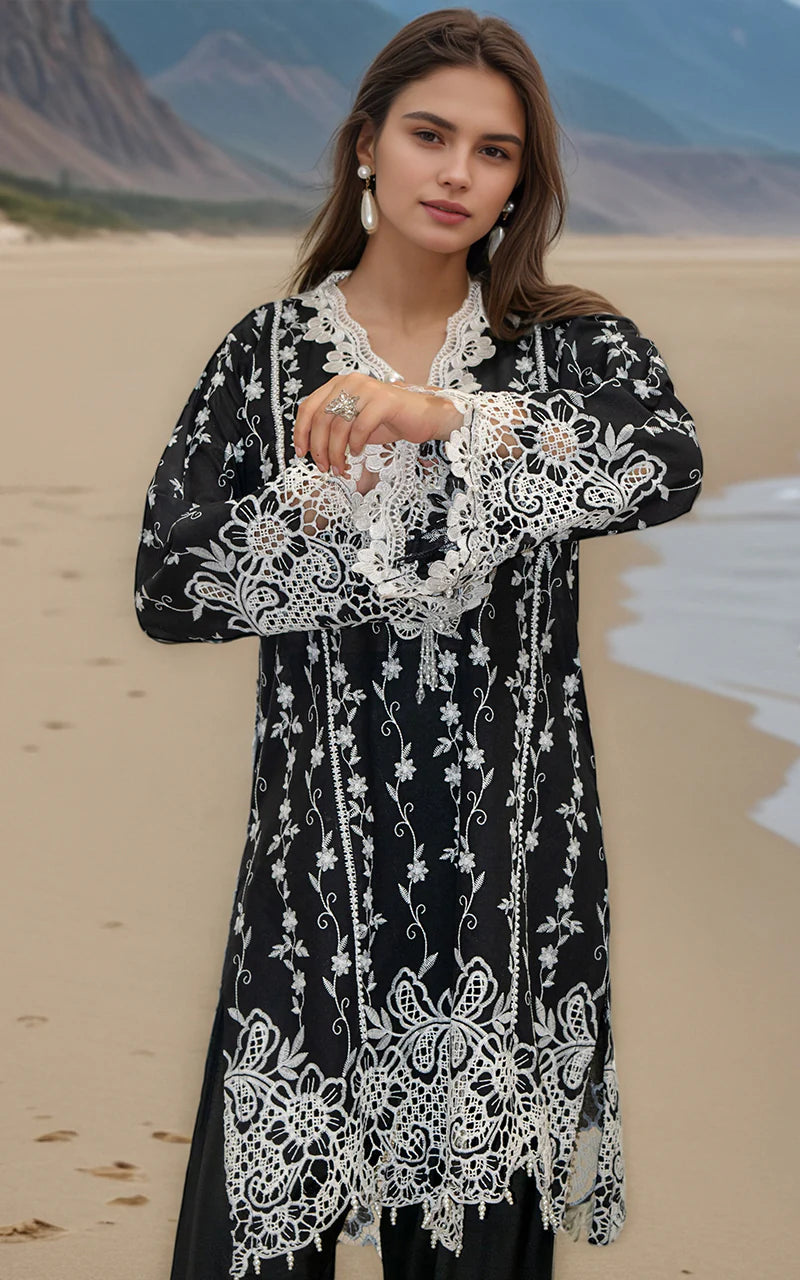 THREADS AND MOTIFS - Black Color