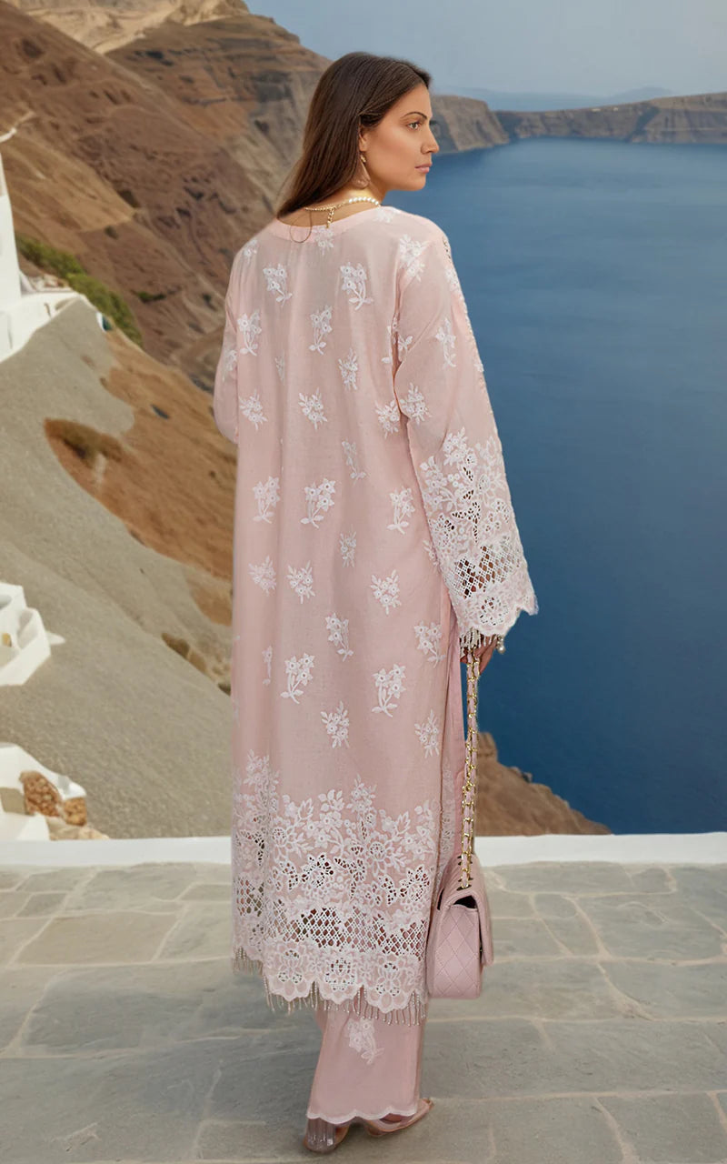 THREADS AND MOTIFS- Light Peach