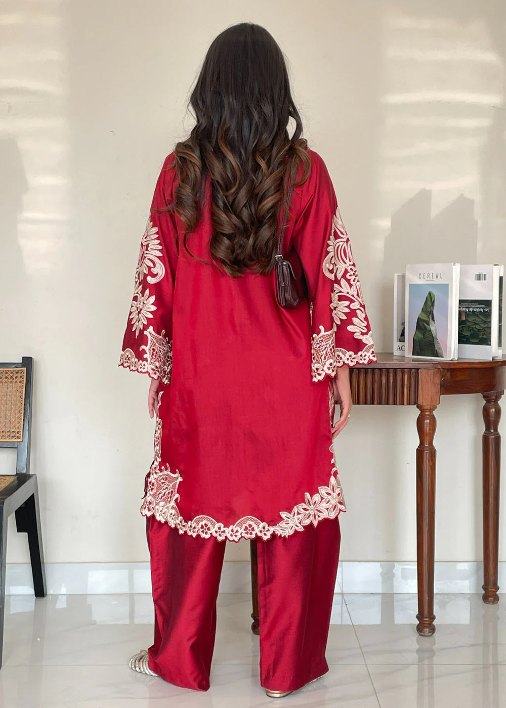 HOUSE OF UMSHA - Crimson rose