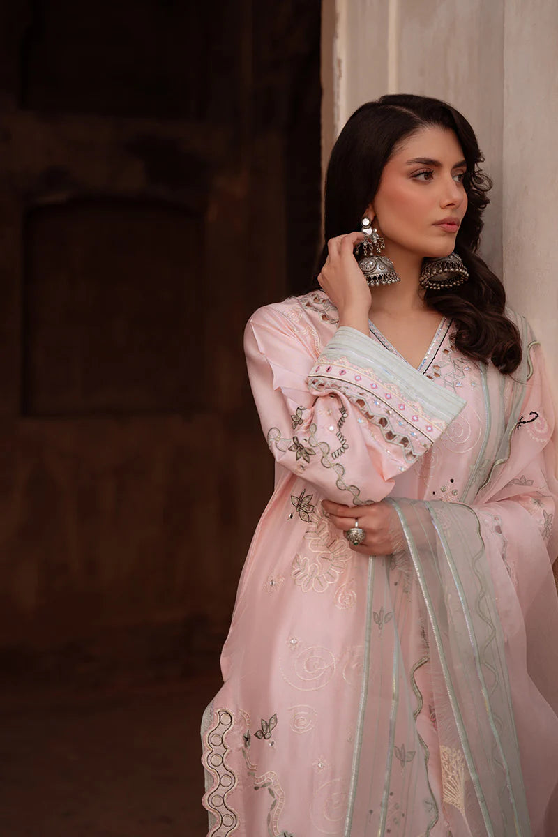SUMAIRA KHANANI - Elara