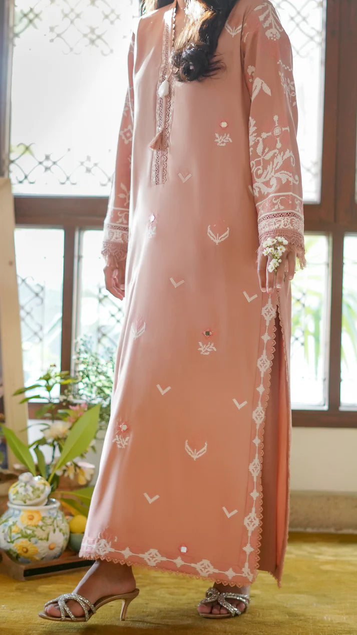 ZAH STUDIO - Auri Peach