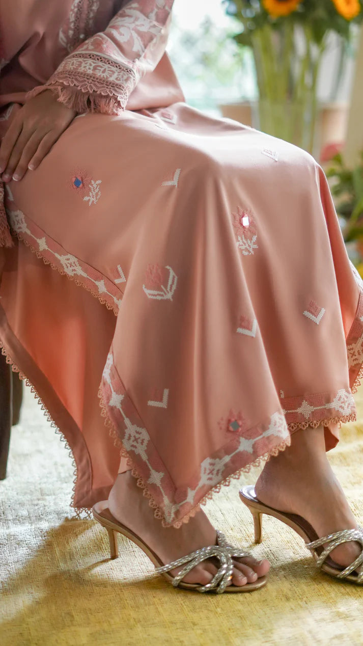 ZAH STUDIO - Auri Peach
