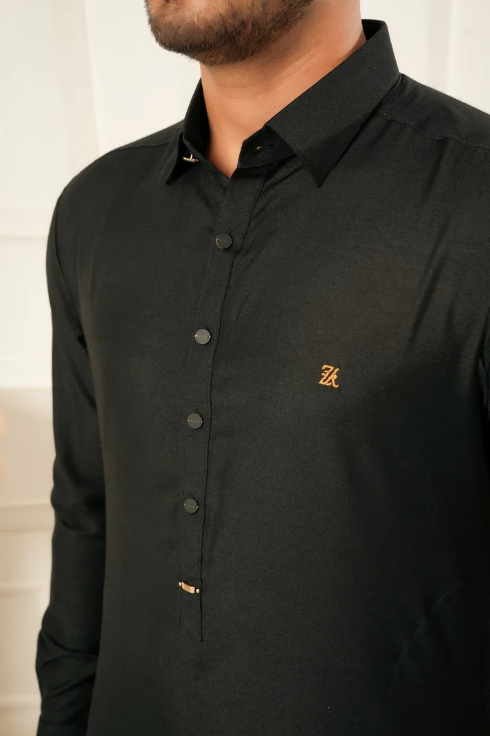 KUNZUL CHANNAR  ( MENSWEAR ) - Black Farshi Shalwar Kameez