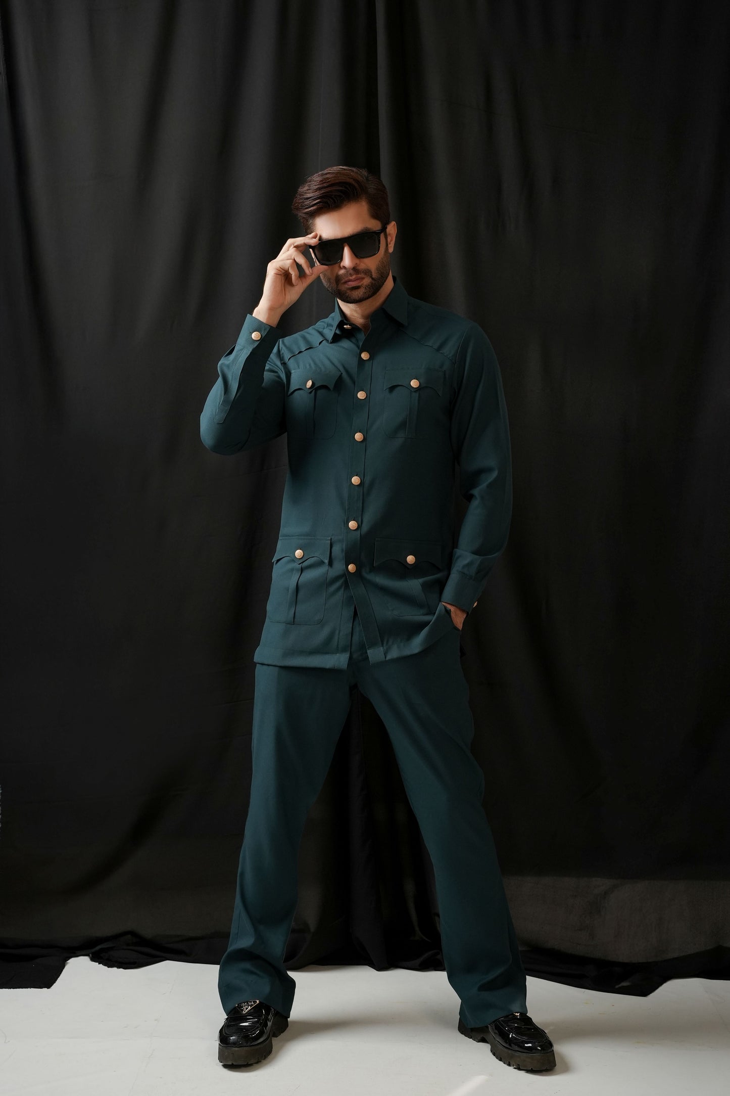 KUNZUL CHANNAR MENSWEAR - Bottle Green Safari Kurta Trouser