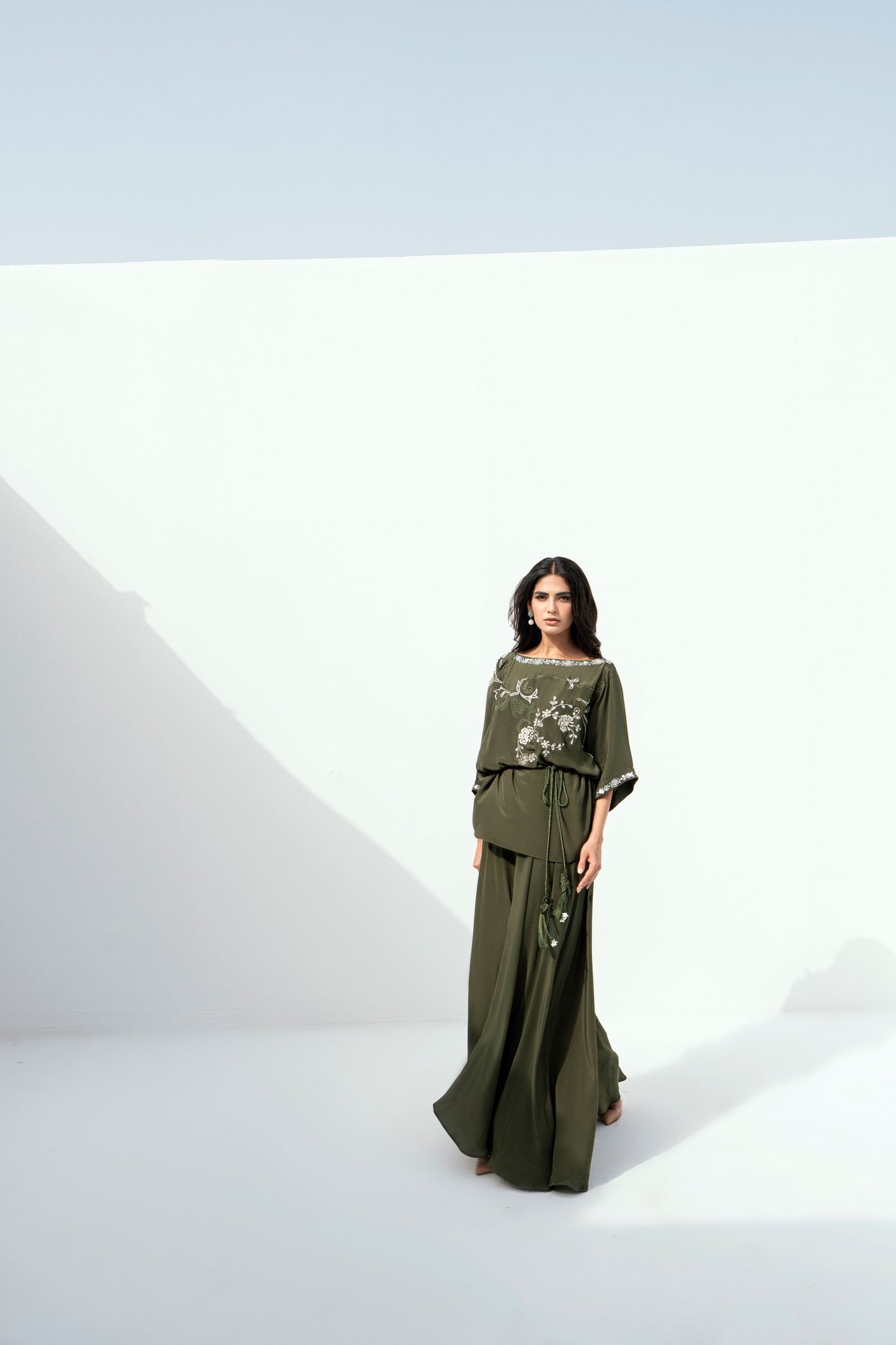 FARAH ZUBAIR - Shajar