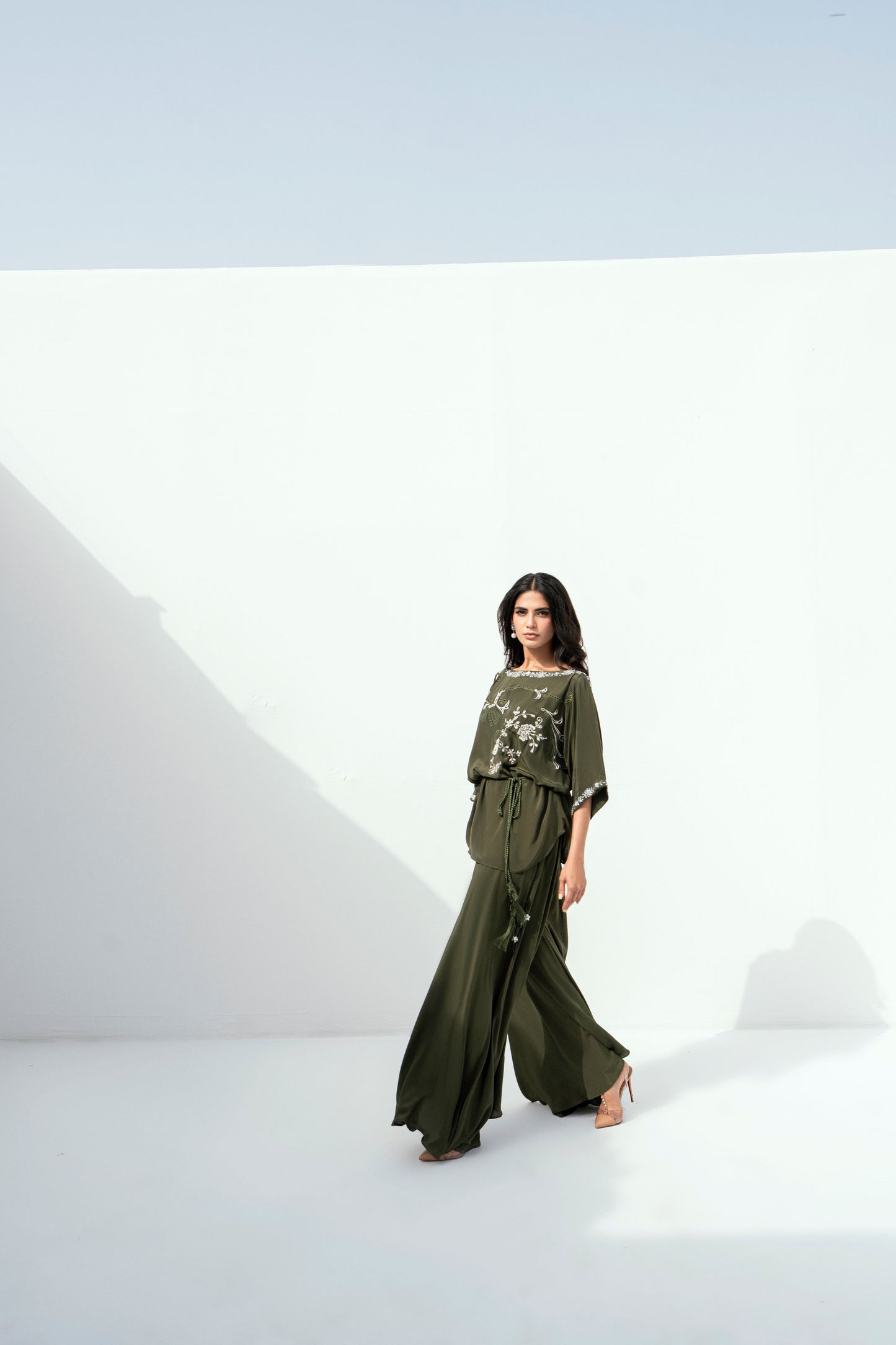 FARAH ZUBAIR - Shajar