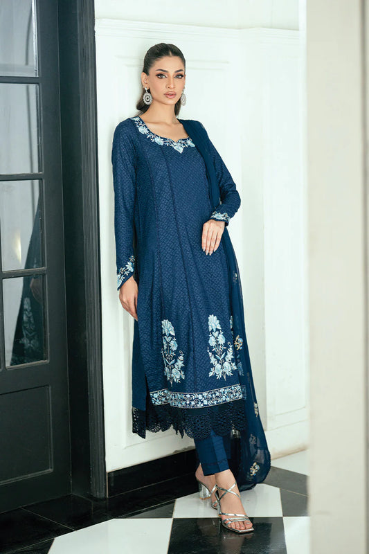 NIMRA KASHIF - Lazura