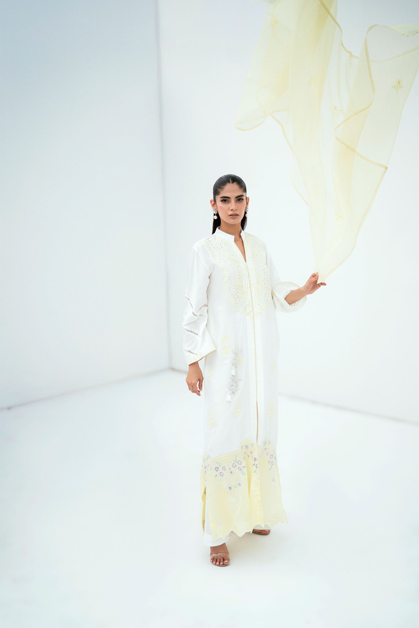 FARAH ZUBAIR - White Raw Silk