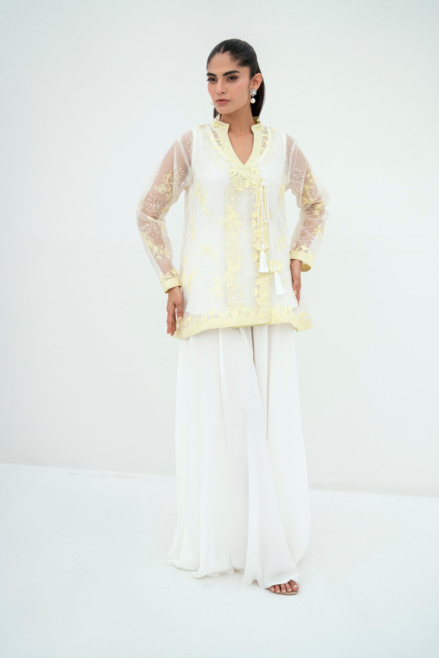 FARAH ZUBAIR - Rima