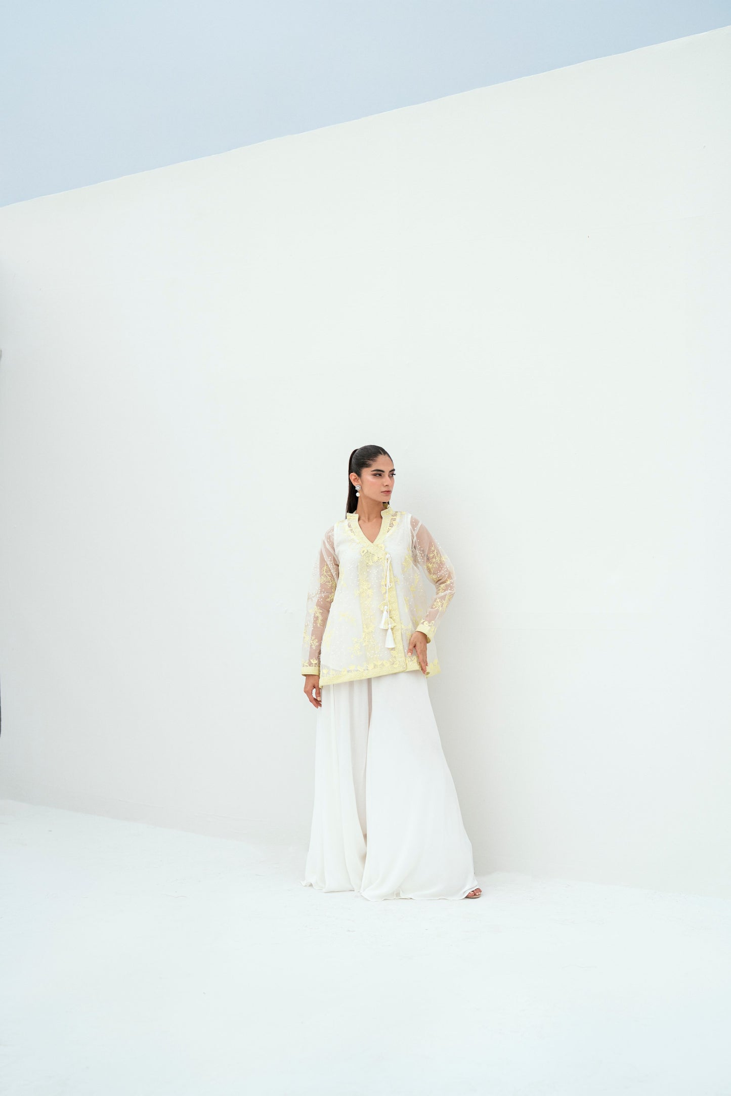 FARAH ZUBAIR - Rima