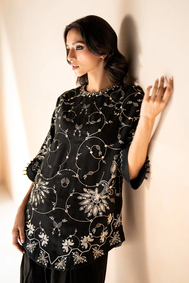 SUMAIRA KHANANI- Nora