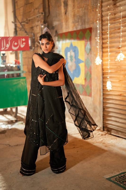 HUMAYUN ALAMGIR ( WOMENWEAR) - Sultana