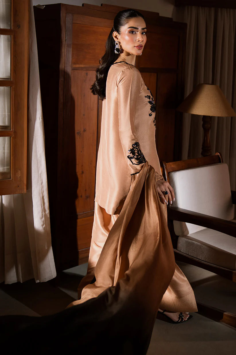 Zona Shaham - Monica (Farshi Shalwar)
