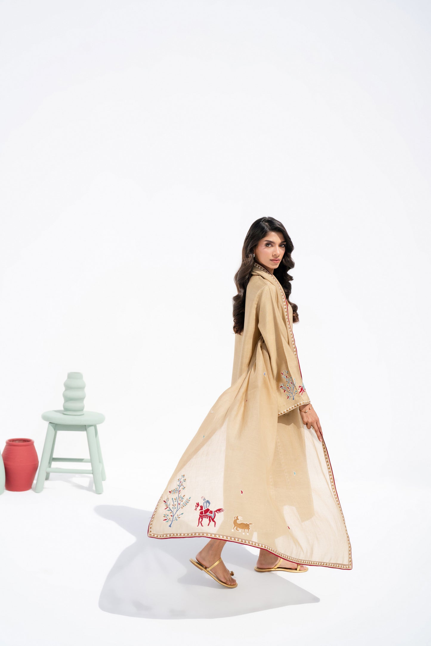 KOMAL LAKHANI - Raaha Beige Animal Ariwok