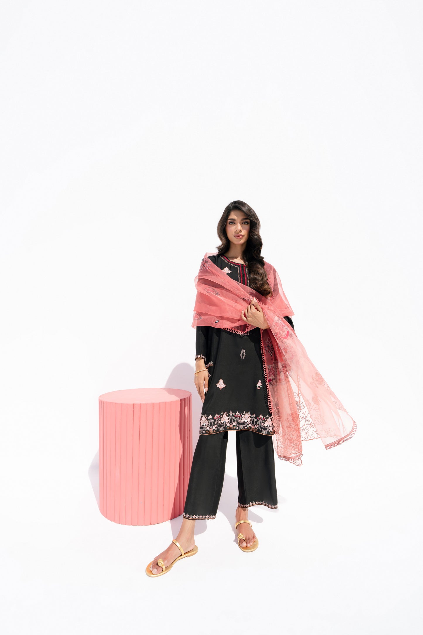 KOMAL LAKHANI - Black with Peach Dupatta