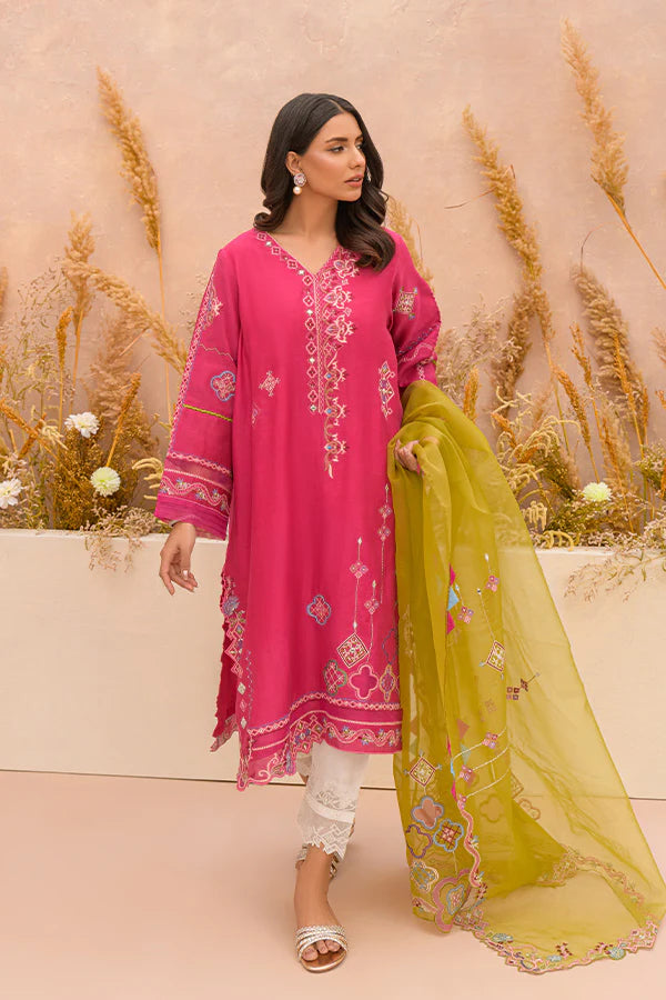 RIMSHA SHAIKHANI - AMRAH pink