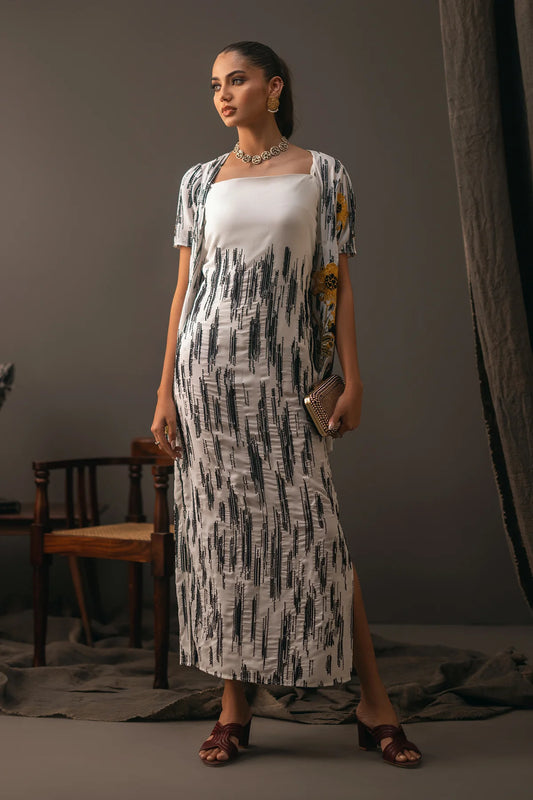 ERUM KHAN - Desert Jewel