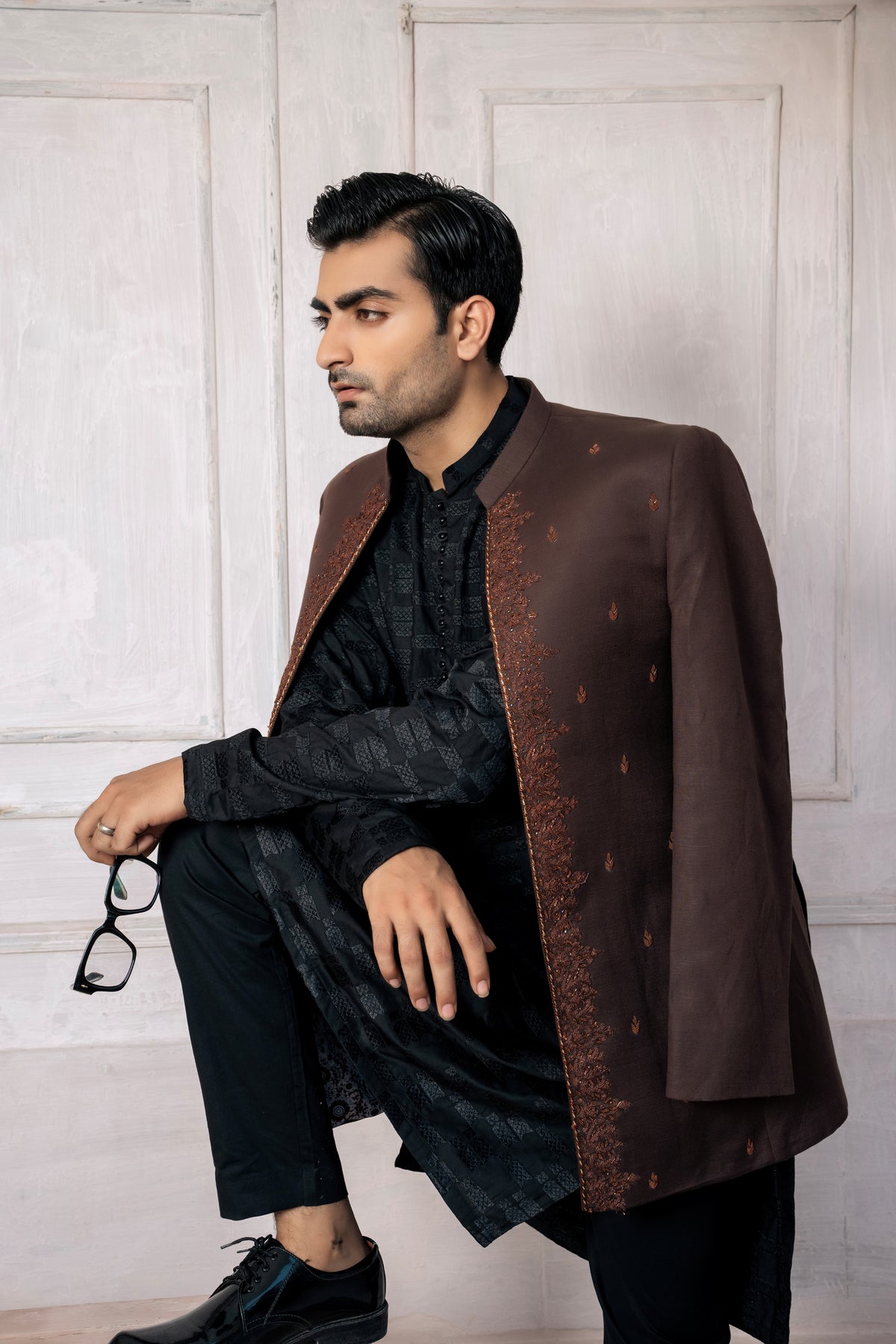 KUNZUL CHANNAR MENSWEAR-Front open sherwani with kurta trouser