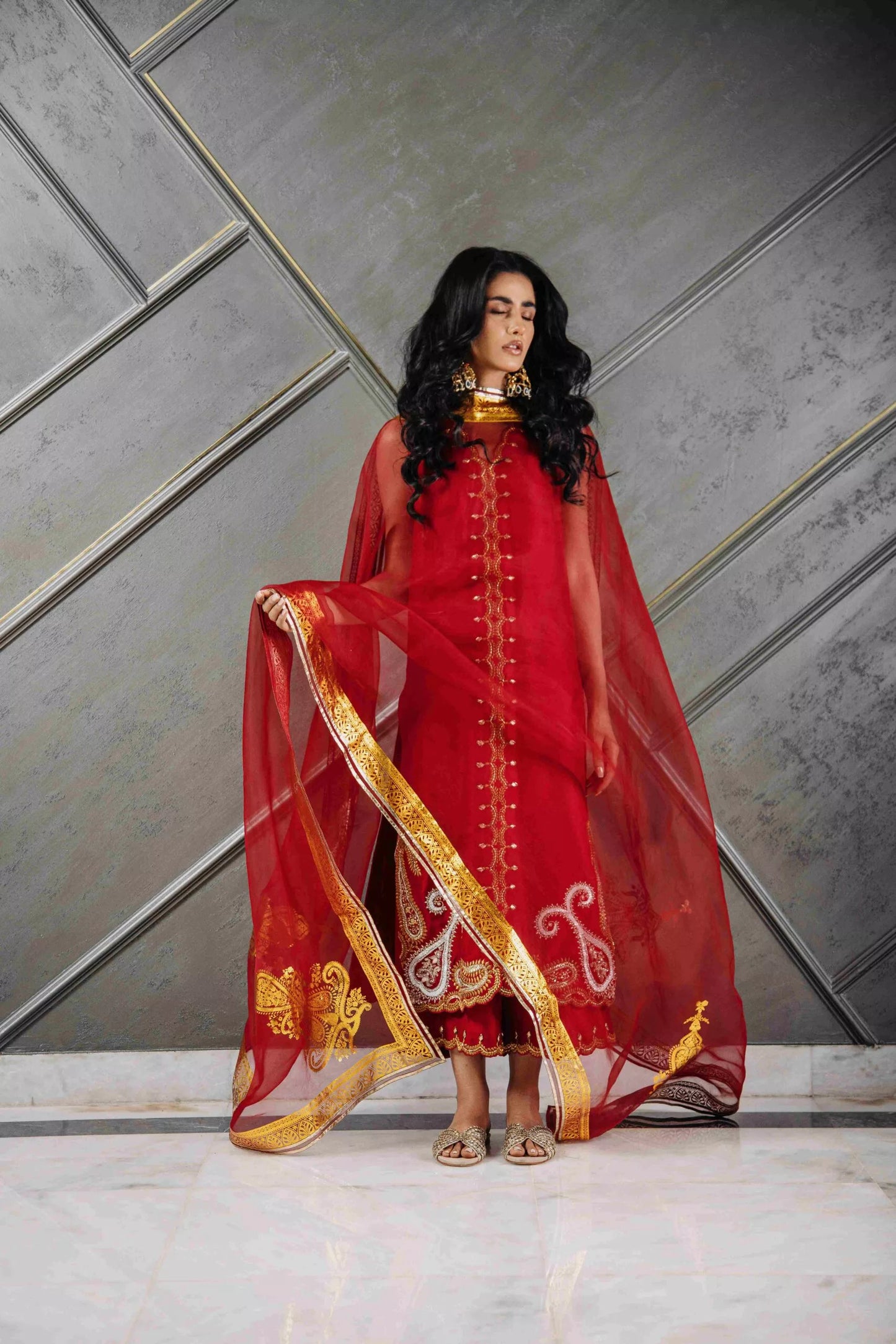 KARISHMA TALREJA - Gul