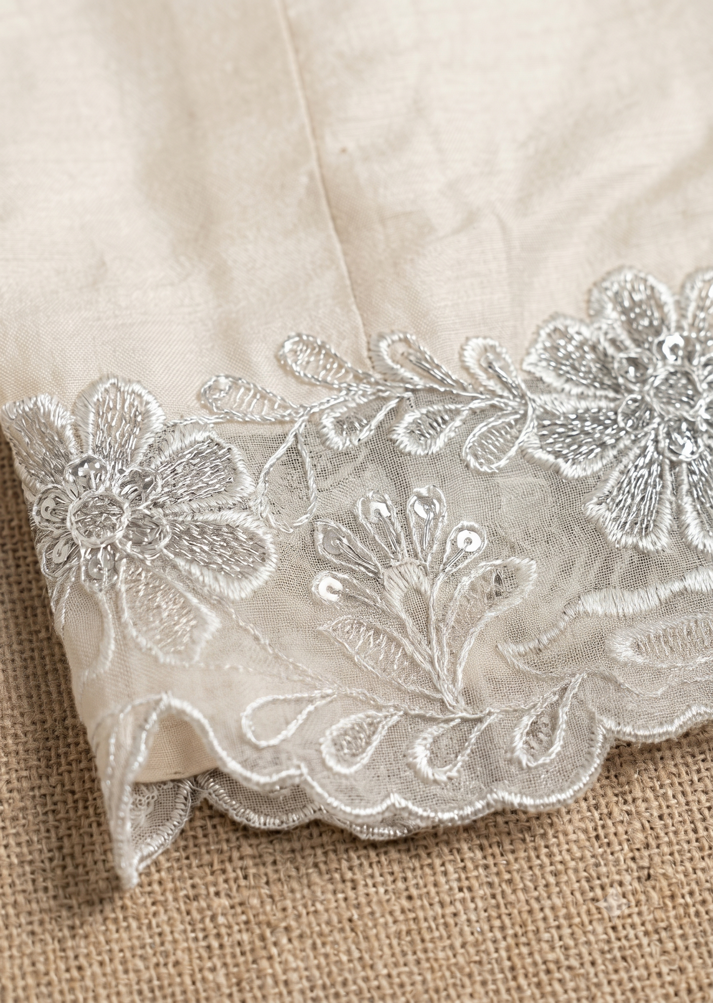 SABEEN MANEKIA - Offwhite cut work leaves pants