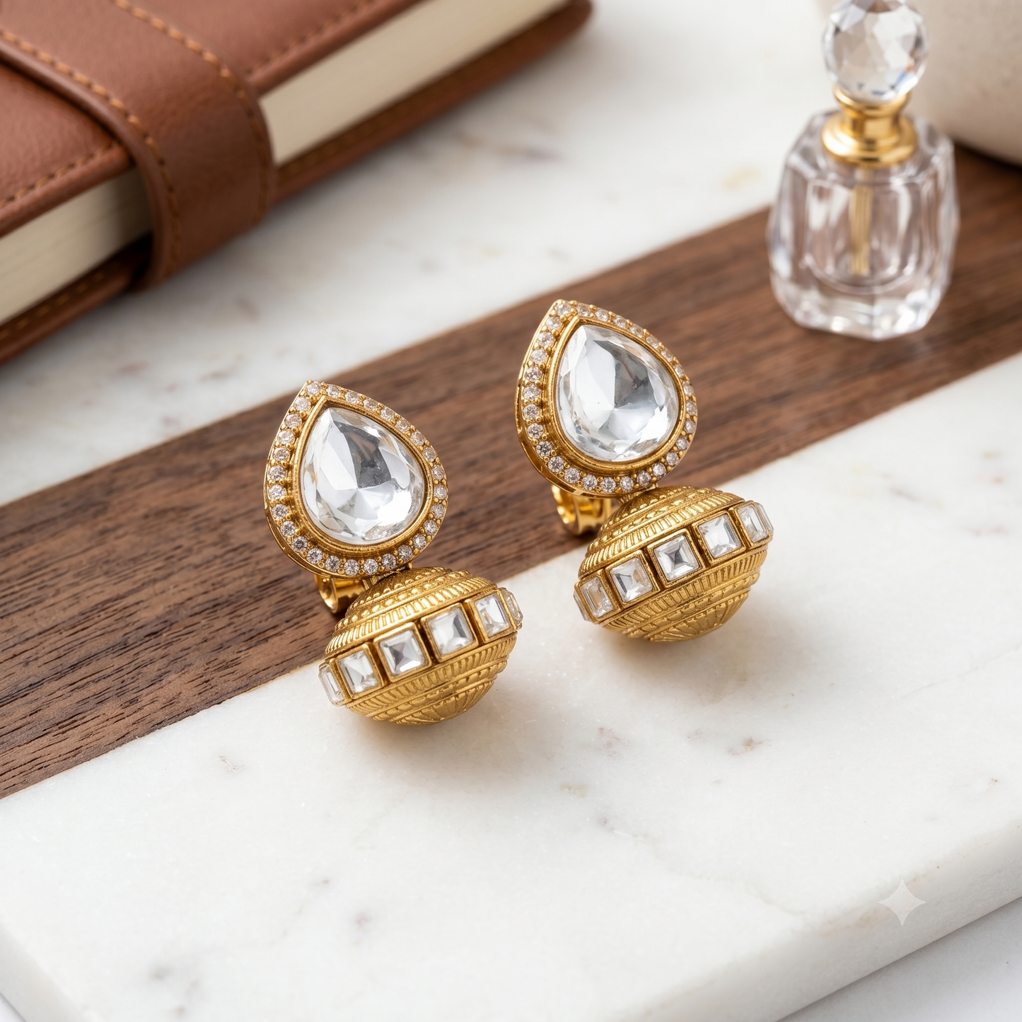 THE BUTTERFLY EFFECT - Earrings