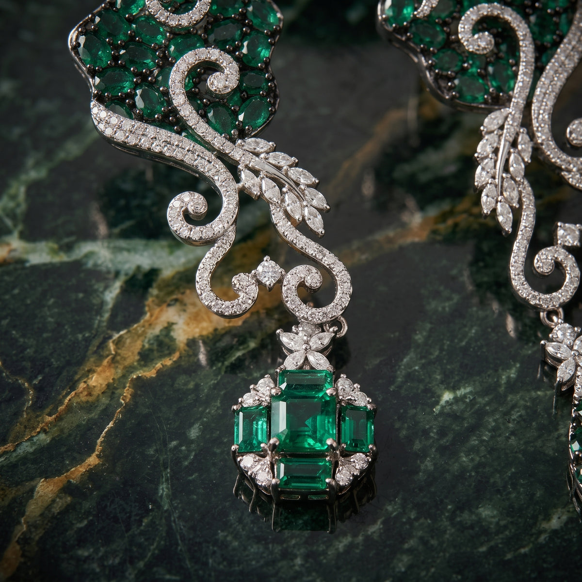 DHALIA BY SEHAR ZAFAR - Green crystal
