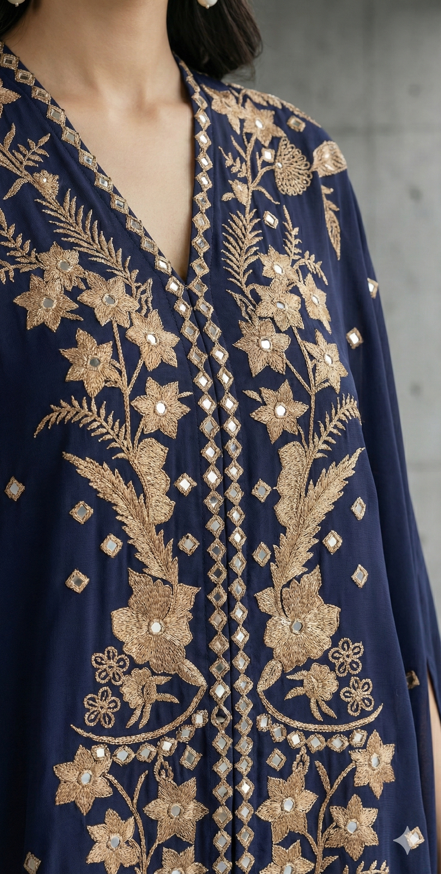 MARIA RAO-Blue coat beige emb