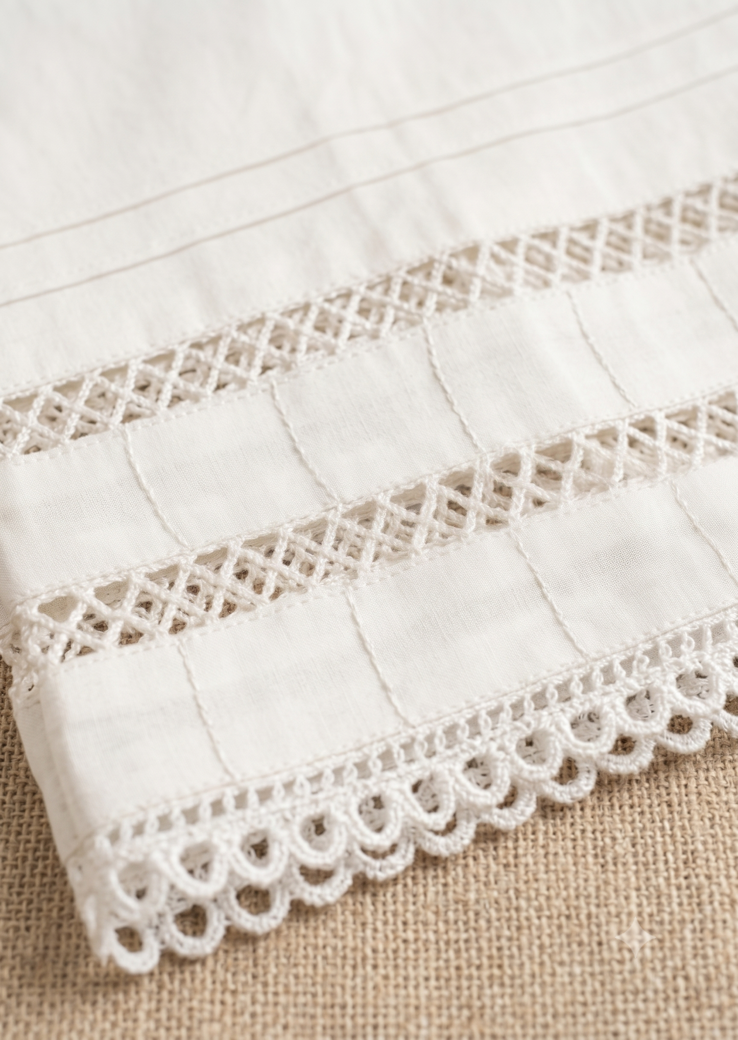 SABEEN MANEKIA - Offwhite Criss-cross lace