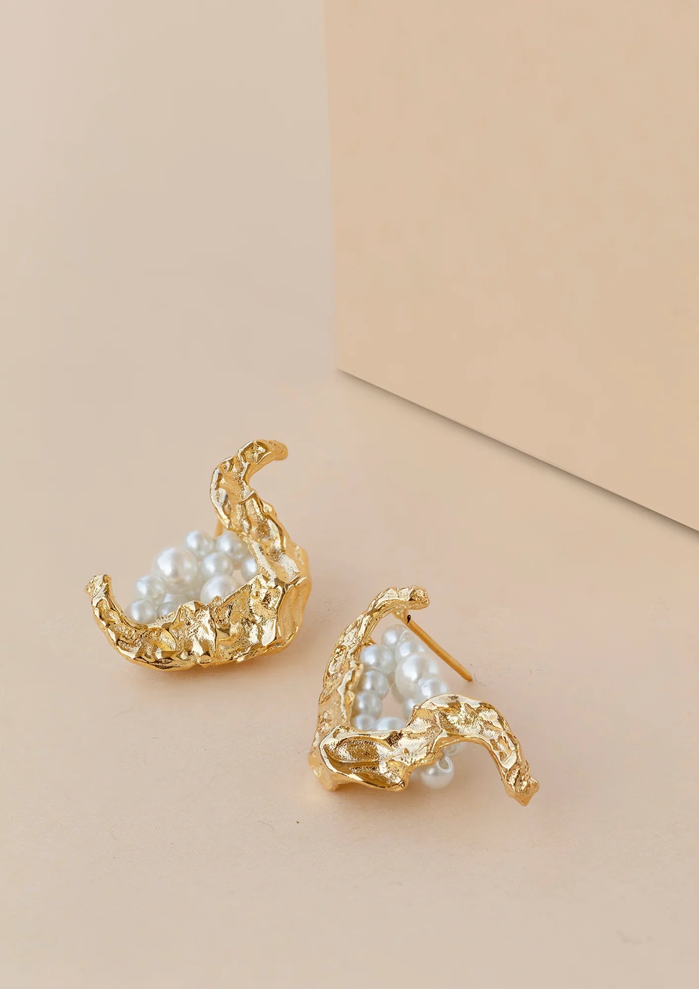 ESFIR - Gold Flare Earring