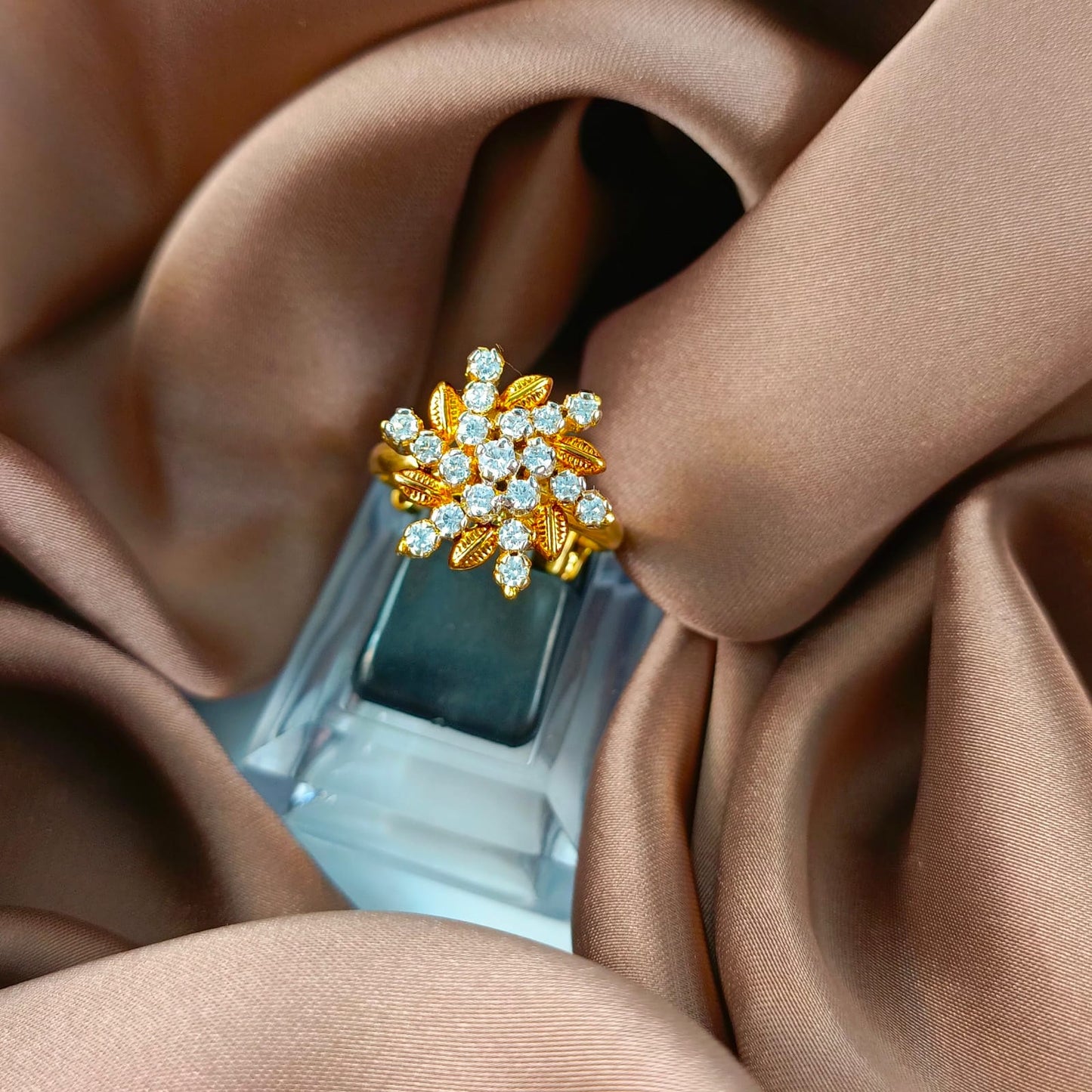 ZAHEEN KAMRAN - Zircon Star Ring