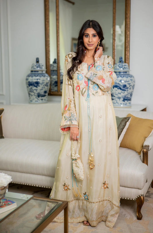 Wajeeha Ansari - Noore with Potli