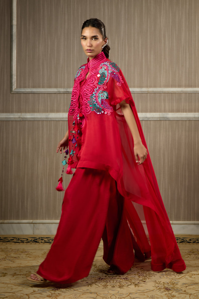 ALEENA FAREENA - Rose Cape