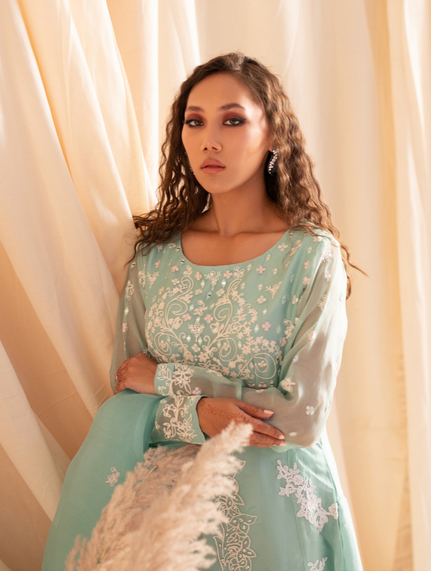 FARAH ZUBAIR - Maya