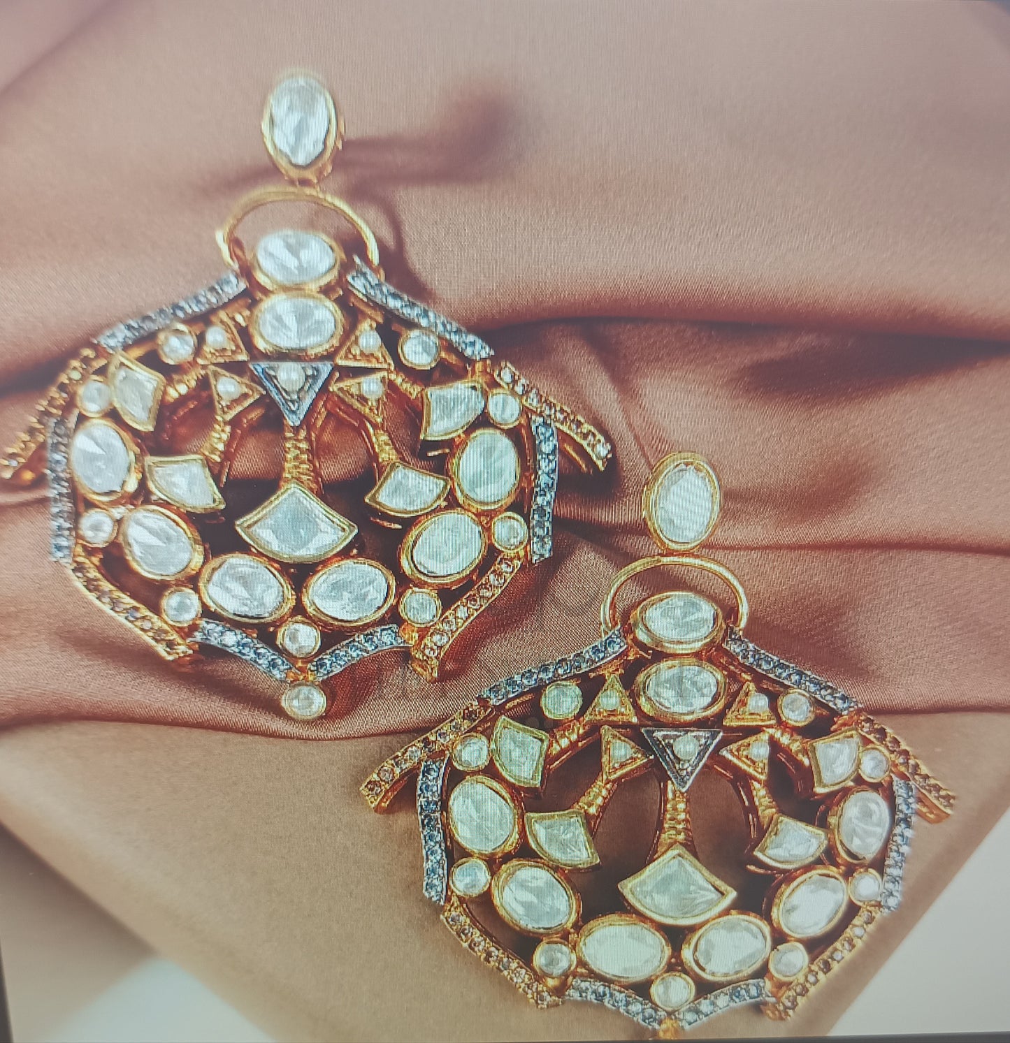 ZAHEEN KAMRAN - Sheesh Earrings