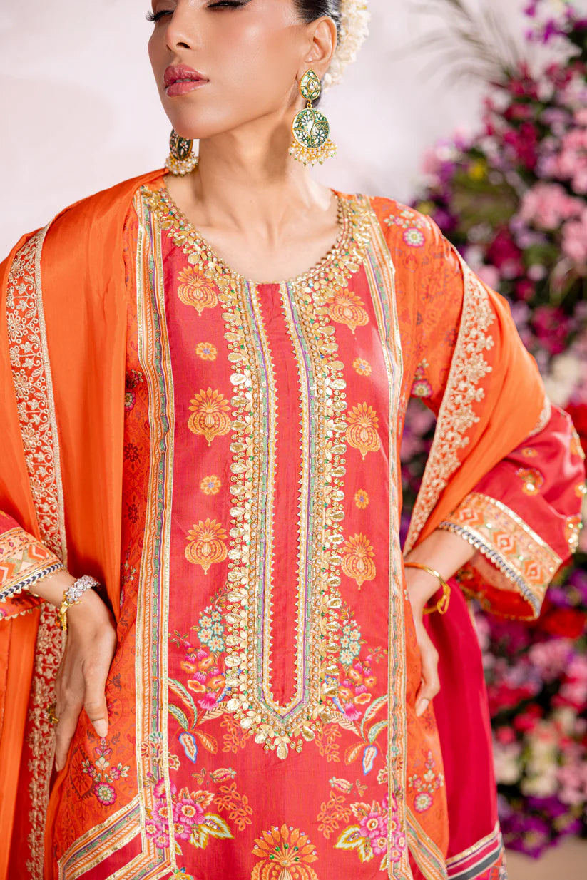 SARAH SHEERAZ - Surina
